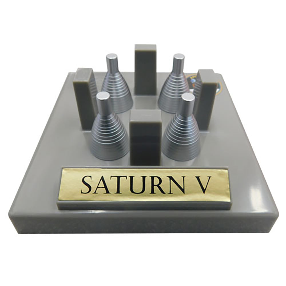 Saturn V (1:200 scale) Ready to Fly 8 Saturn V (1:200 scale) Ready to Fly